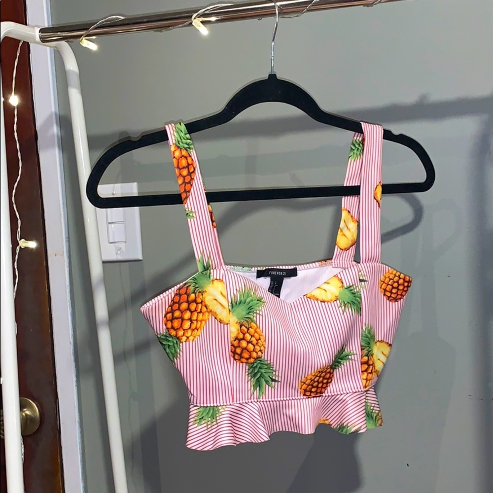 Crop top